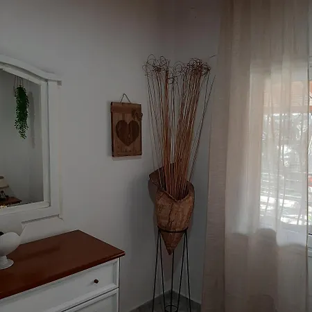 Boho House 펜션 네아 포티데아