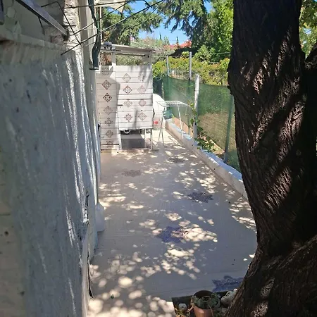 Boho House 펜션 네아 포티데아